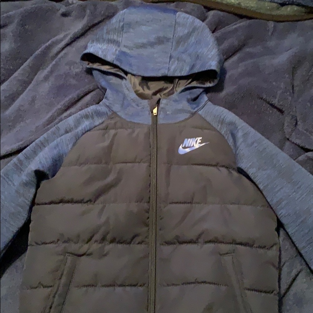 Boys puffy Nike jacket